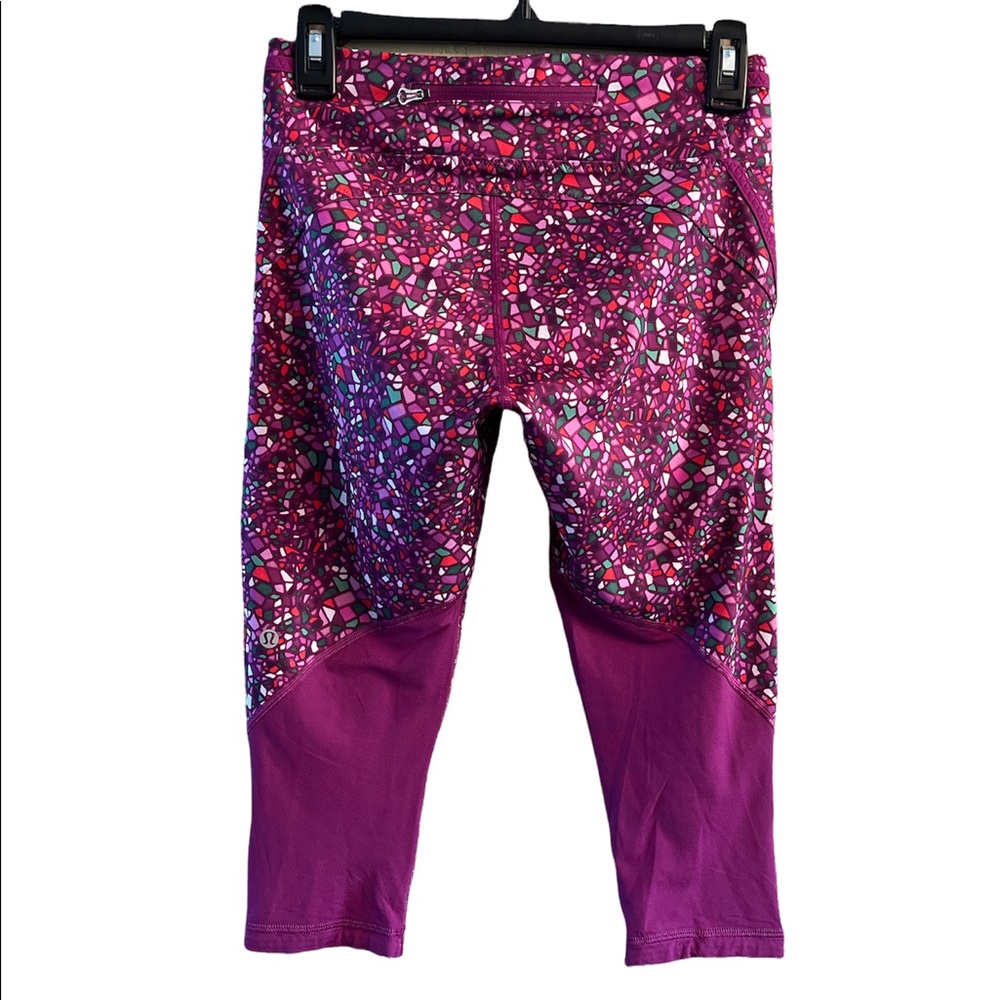 Lululemon Run For Your Life Crop Leggings Purple Mosaic Size 6